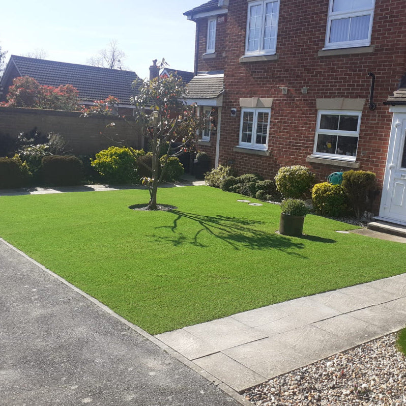 Luxury 28 Artificial Grass Installation in front garden